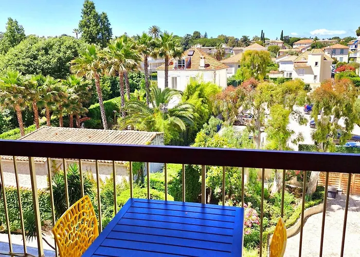 Cap D'antibes Piscine Et Apartman *